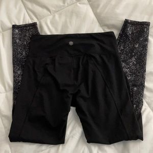 Athleta black leggings, size medium!